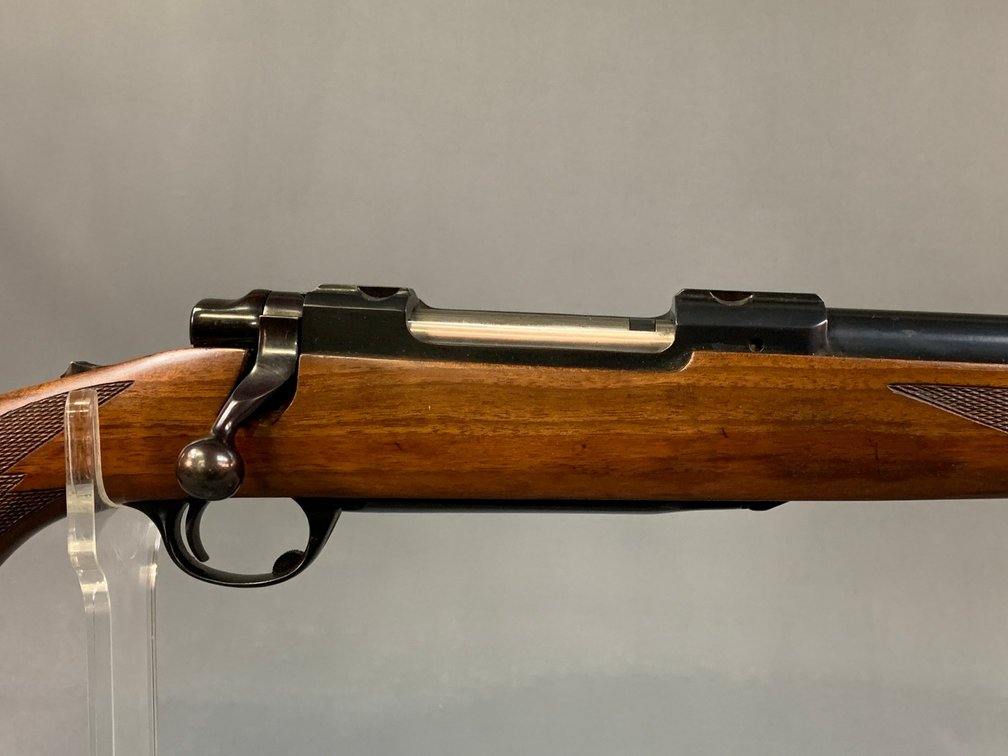 [433]  Ruger M77 Red Pad .25-06 Rem | SN:74-79382