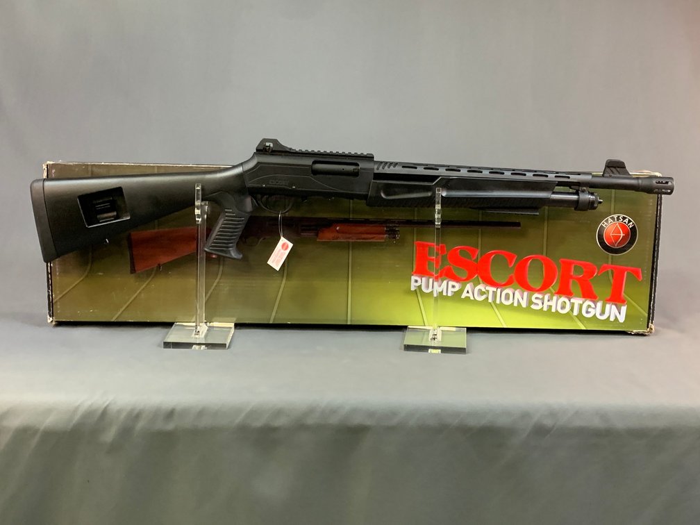 [548]  LSI/Hatsan Arms Escort Pump Action Shotgun 12 ga | SN:367094