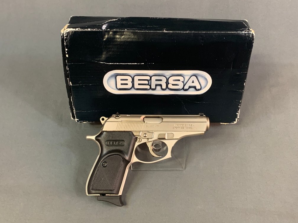 [16]  Bersa Thunder 380 .380 ACP | SN:E55760