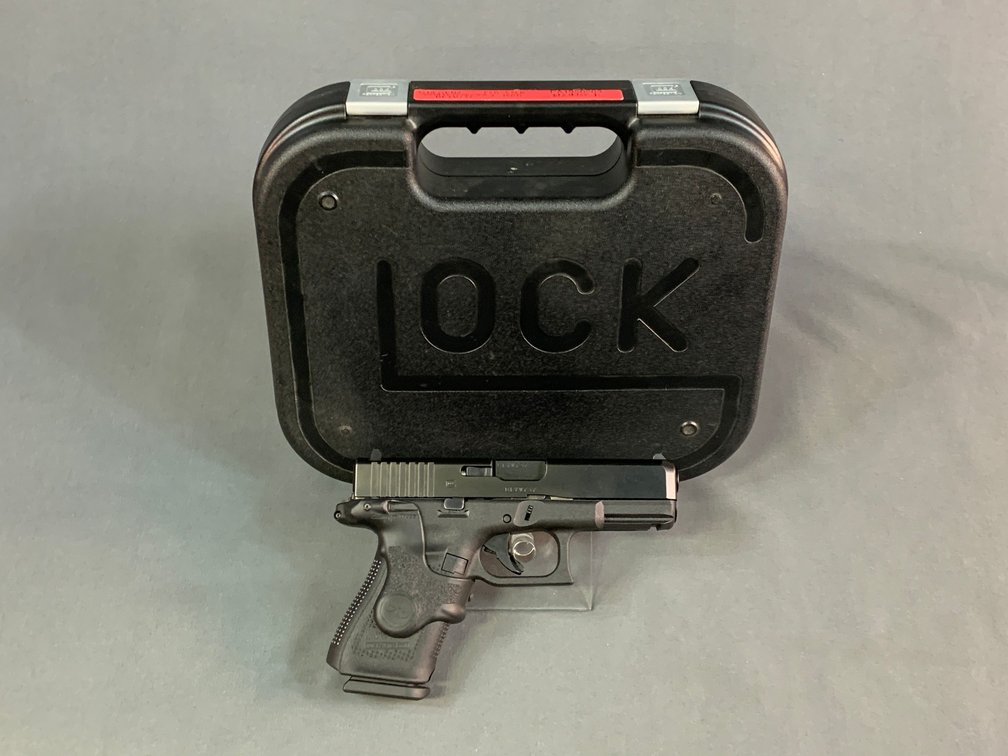 [74]  Glock 19 Gen5 9x19mm | SN:BFYV737