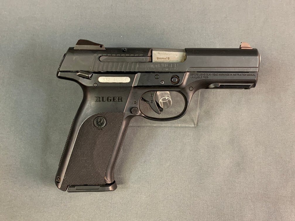 [152]  Ruger SR9 9x19mm | SN:330-16754