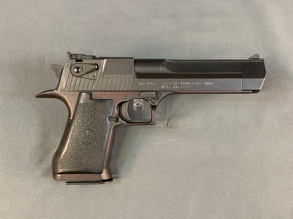 [121]  Magnum Research/IMI Desert Eagle .44 Mag | SN:29337