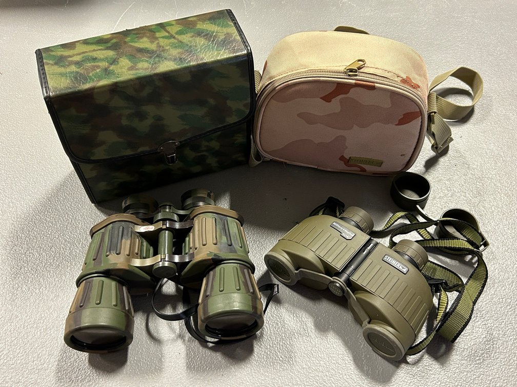 [3173]  Steiner and Cabela's Binoculars
