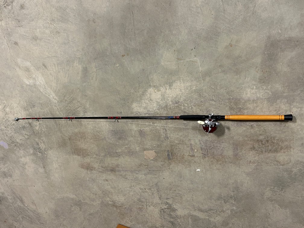 [3432]  Shakespeare Omni rod with Penn Peer No 209 Reel