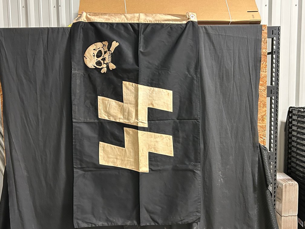 [3412]  WWII German SS Totenkopf, Double Sided