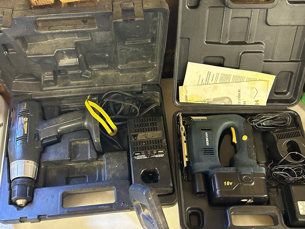 2-Battery Tools,