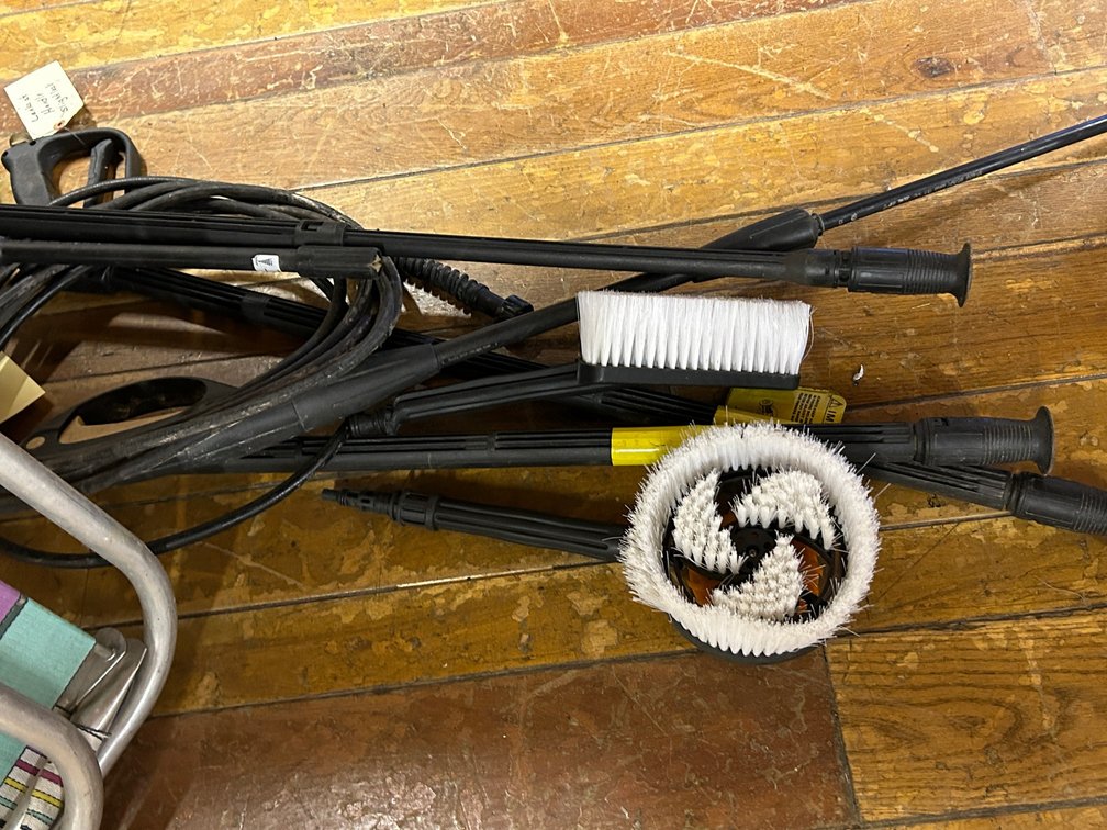 Pressure washing Wand and Accessories