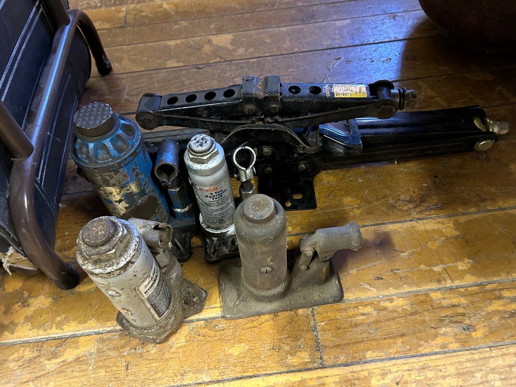 Bottle jacks, 2-Scissor Jacks