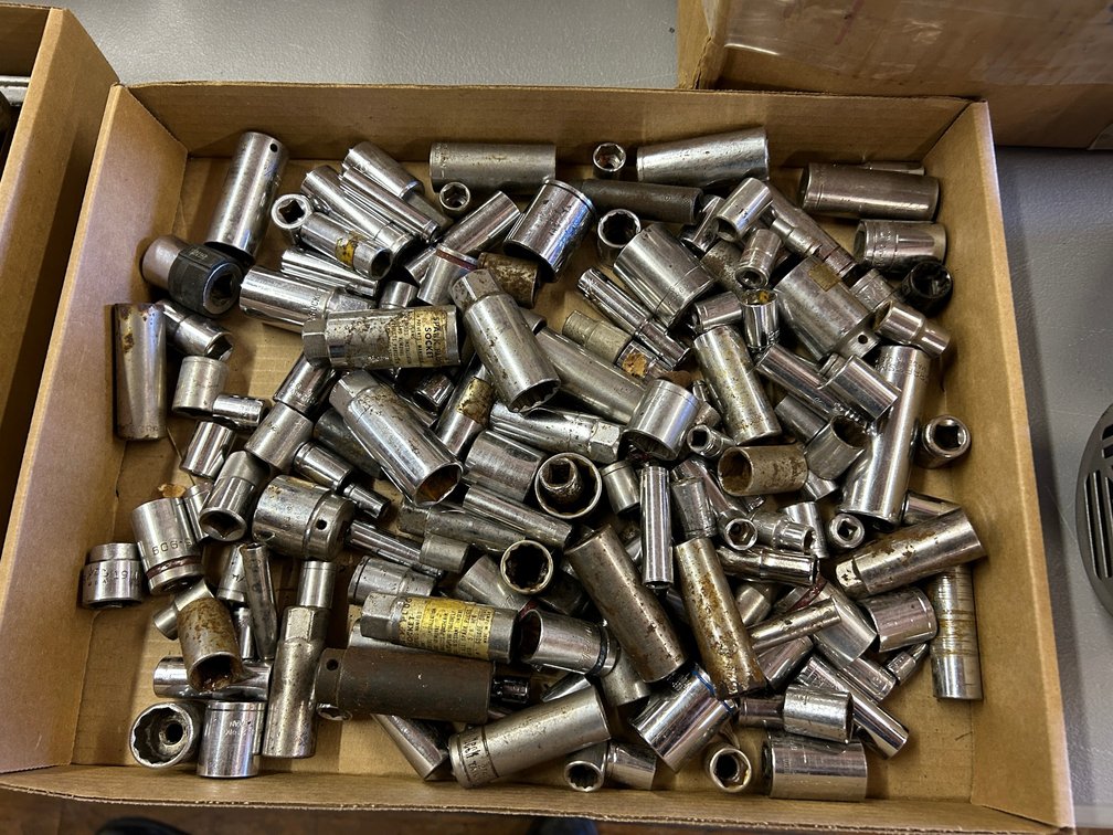 Assorted sockets