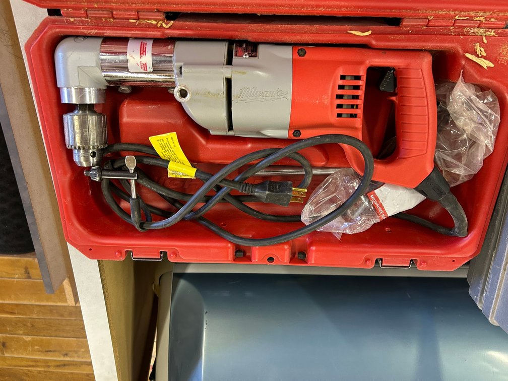 Milwaukee 1/2 Drive 90 Degree Drill