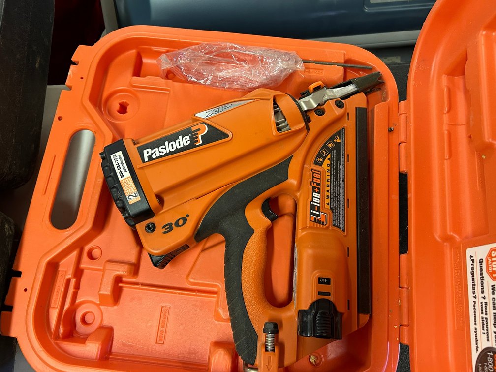 Pass Load 30 Nail Gun