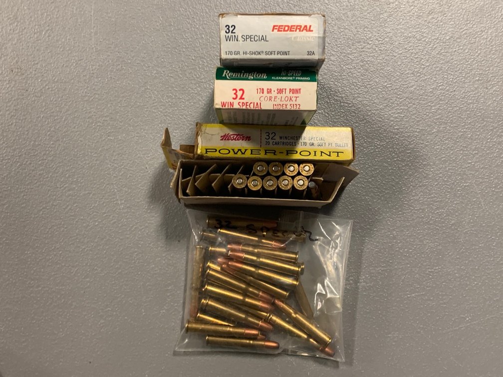 [2064]  Ammo Lot: .32 WS