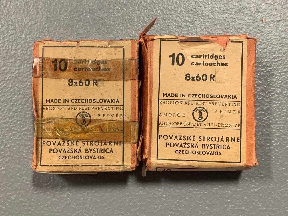 [2218]  Ammo Lot: 8x60 R