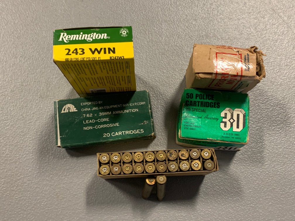 [2300]  Ammo Lot: Mixed Rifle