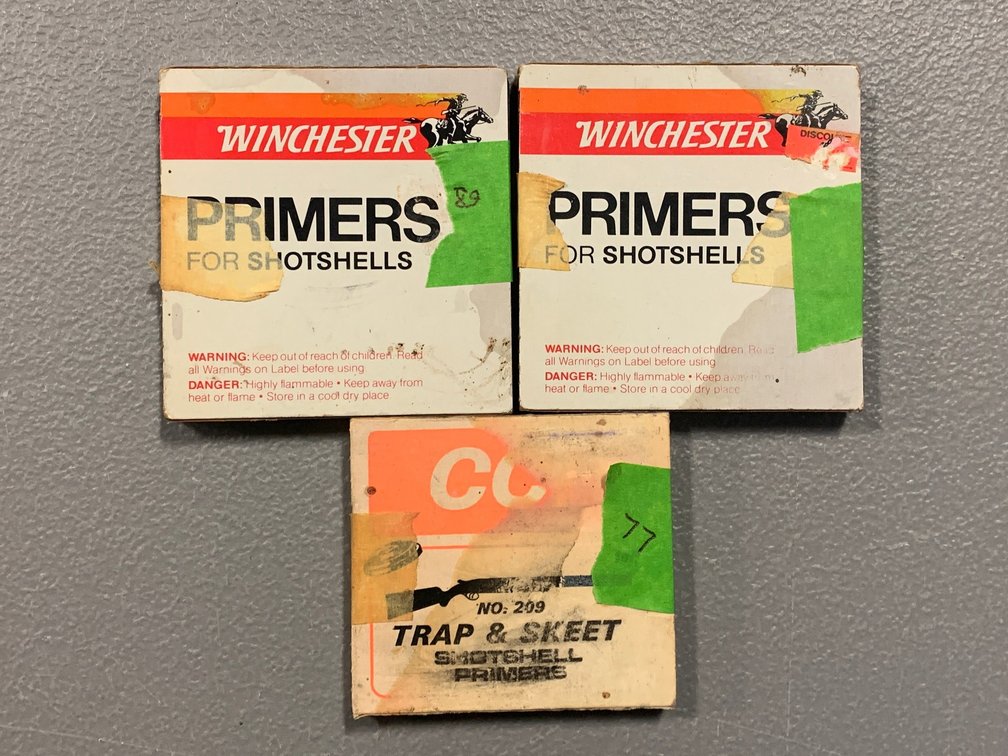 [2348]  No 209 Shotshell Primers