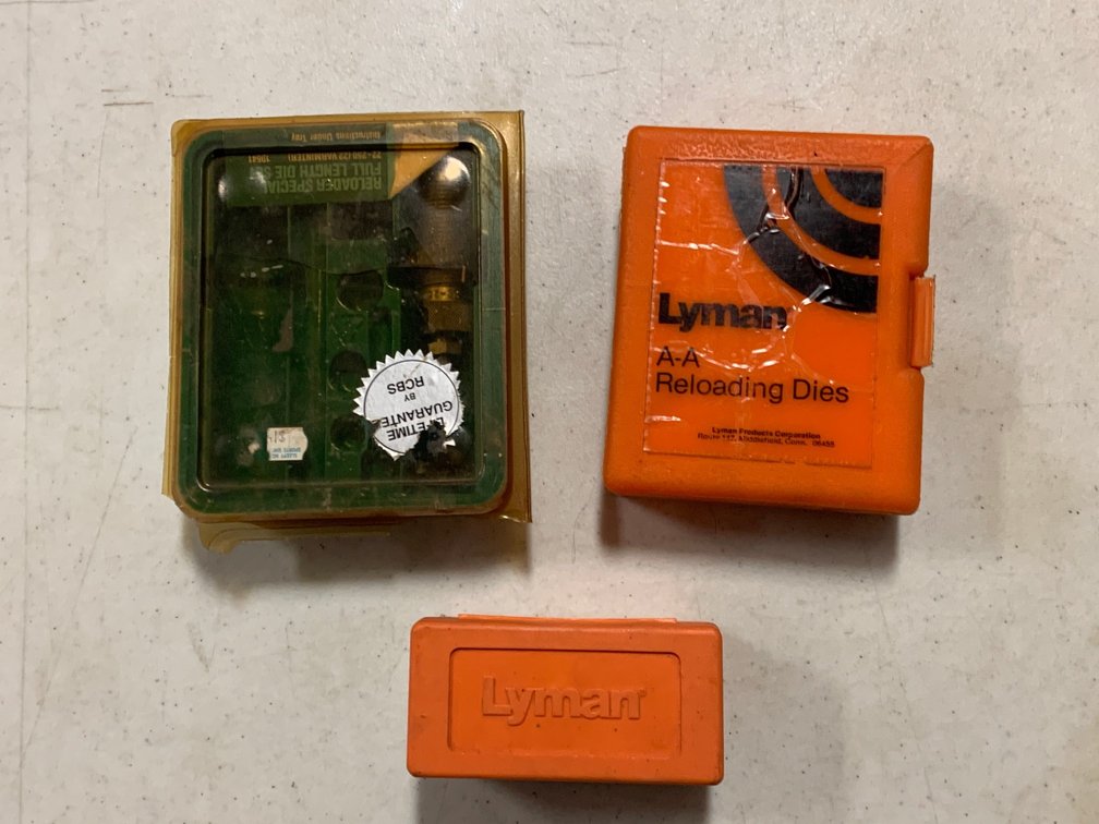 [2419]  RCBS  and Lyman Reloading Equipment