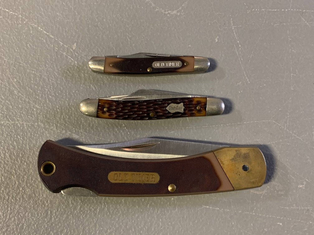 [3026]  Three Old Timer Folding Knives