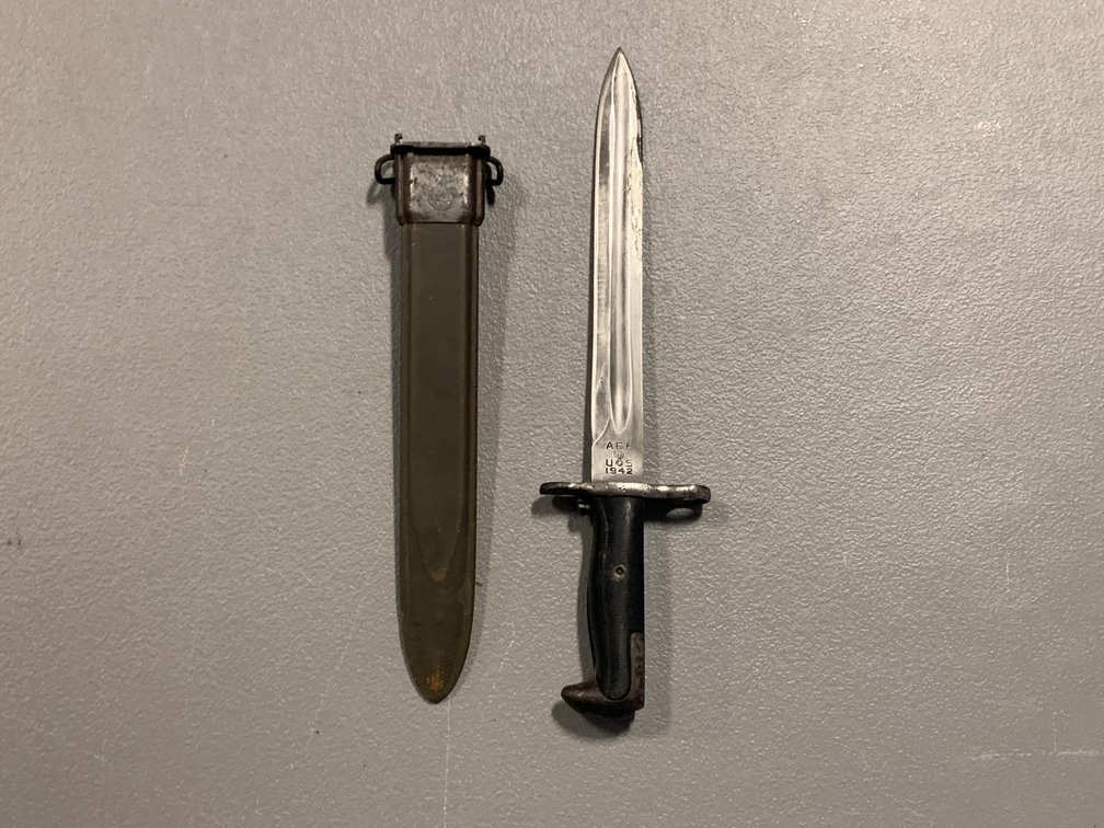 [3144]  US 1942 Bayonet with Sheath