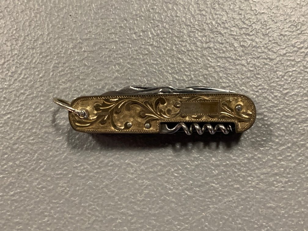 [3130]  Multi Blade Utility Knife w/Engraved Sides