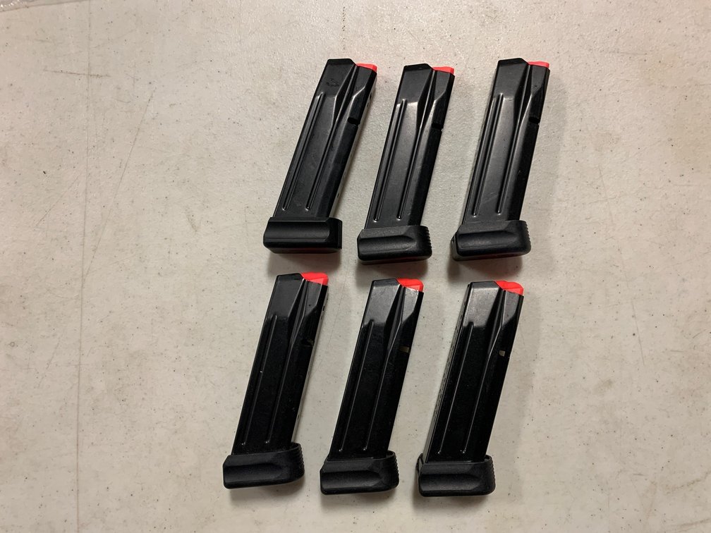 [3218]  Six CZ Handgun Magazines