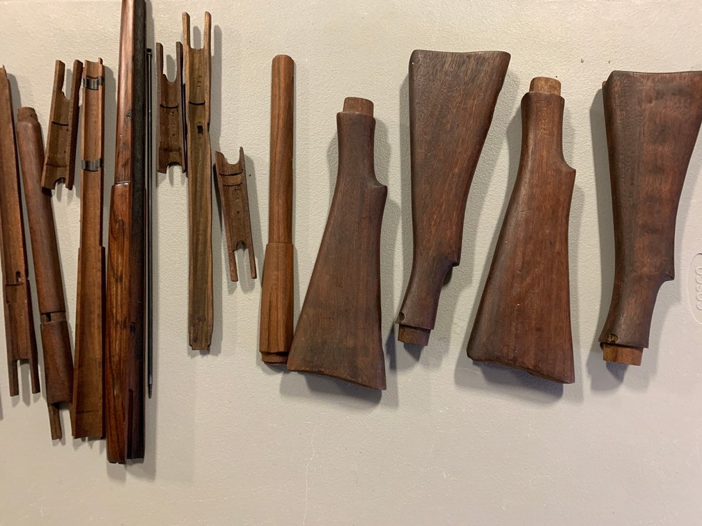 [3239]  Gun Wood: Stocks and Handguards