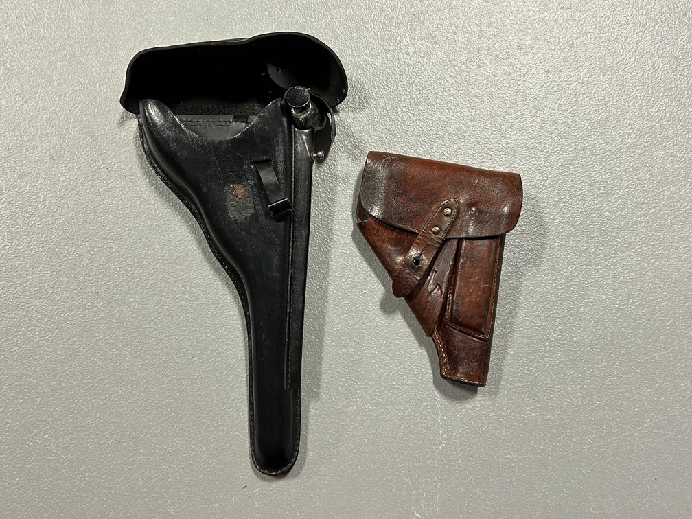 [3290]  Two Flap Holsters