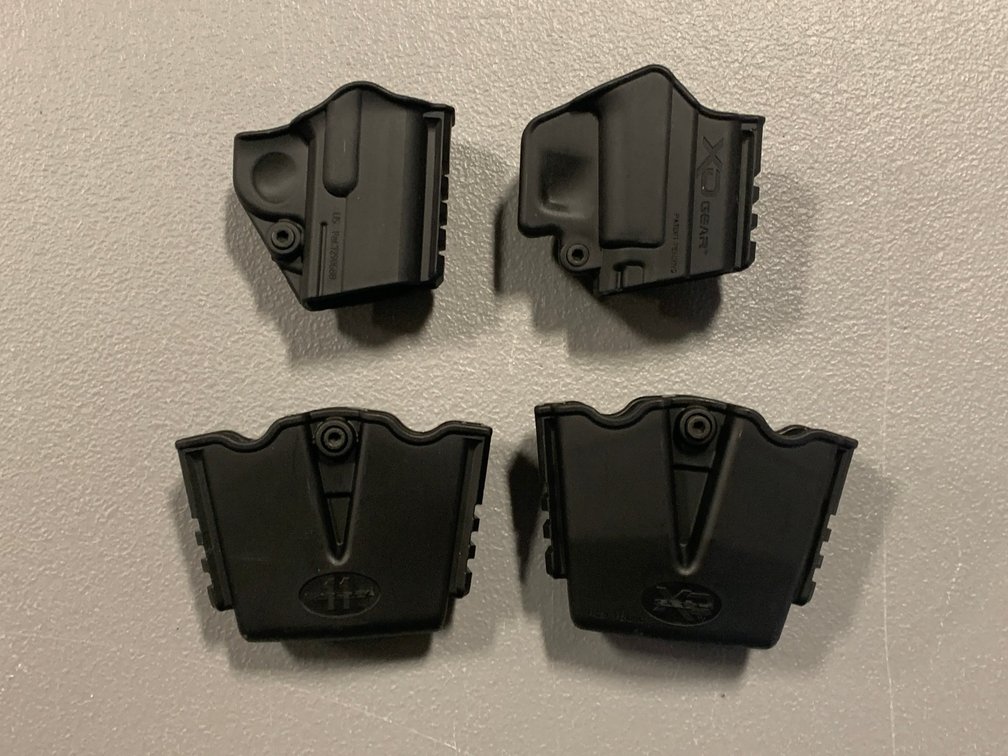 [3291]  Two Holsters, Two Mag Carriers