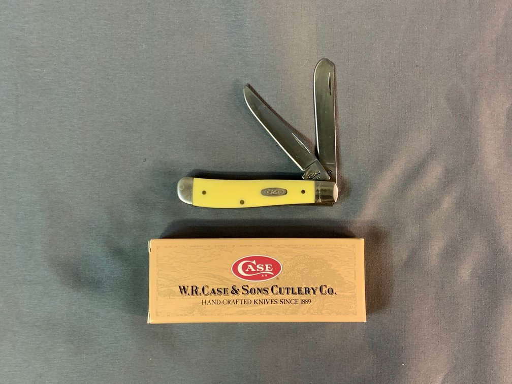 [3064]  Case 3207 Mini Tripper With Box