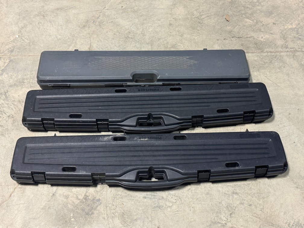 [3344]  Three Hard Side Long Gun Cases