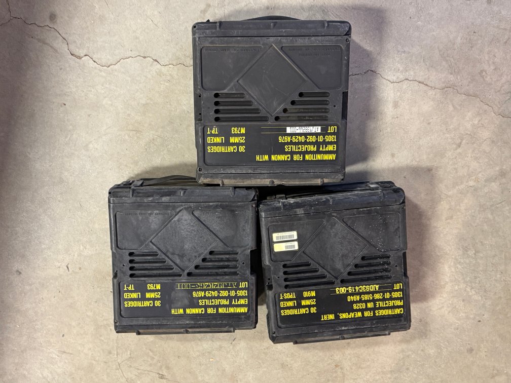 [2438]  Tree Plastic 25mm Ammo Cans