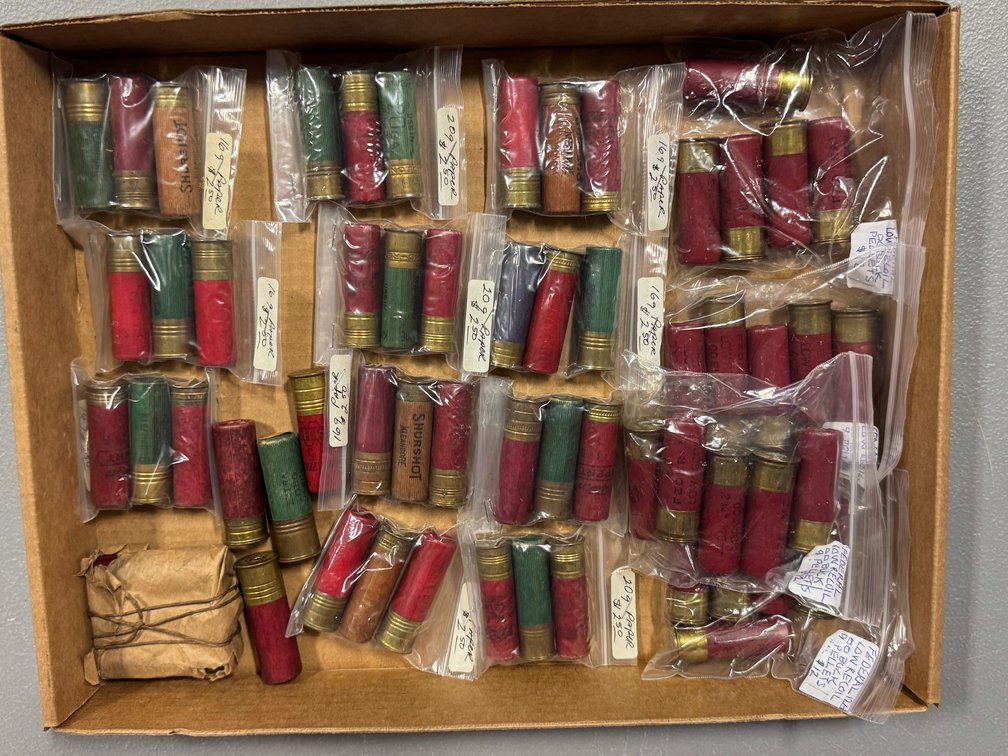 [2288]  Ammo Lot: Vintage Shotgun