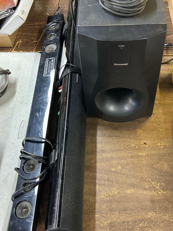 Pestisan Speaker, Samsung Crystal Surround Air Track Speaker, Kawasaki Speaker