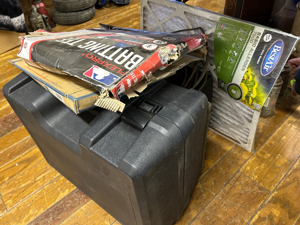 Multiple Items Empty Storage Box, Wire Rope, Equipment Seats, Filter, Baseball Training Tool