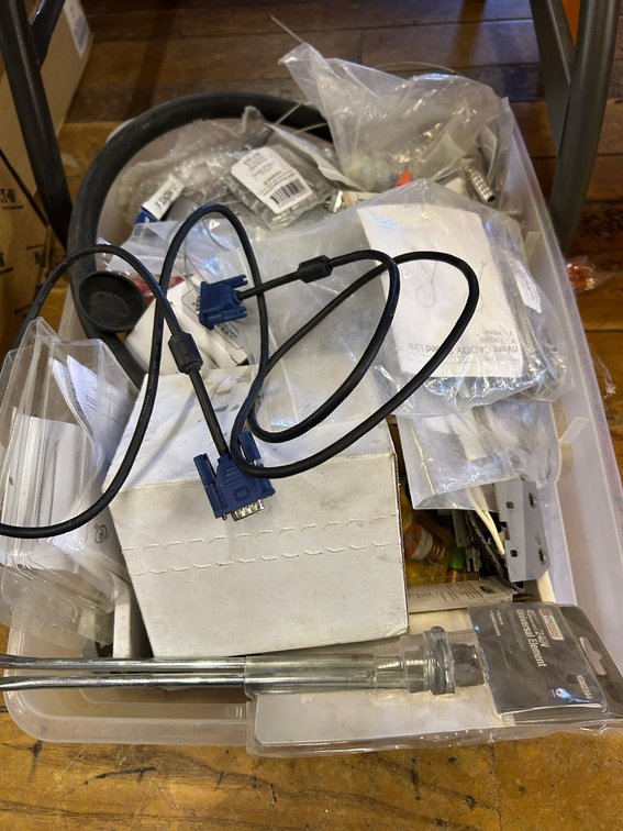 Cables, Wires, Fuses, Other electrical Items