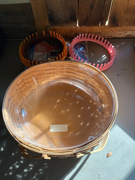 Longenberger Basket, Knitting Looms