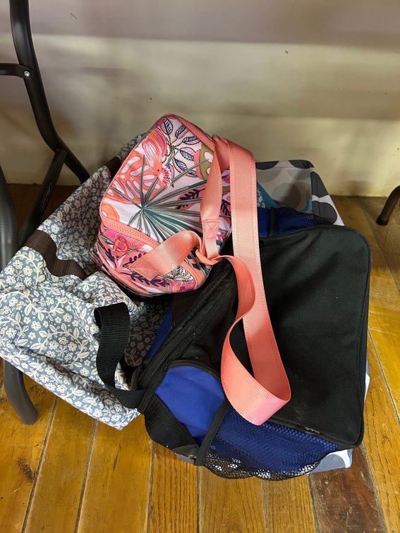 Lunch Boxes, Carrying Bags