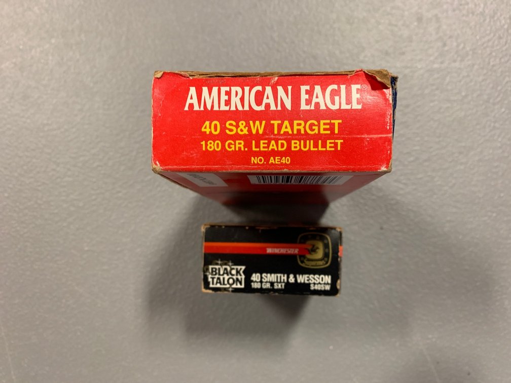[2084]  Ammo Lot: .40 S&W