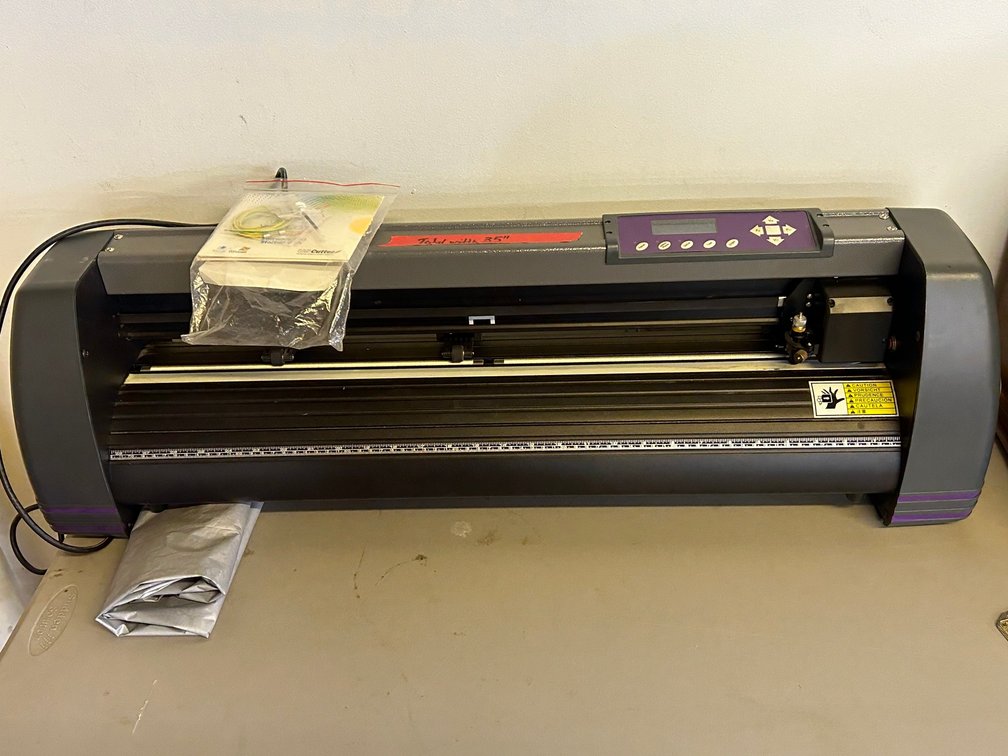 Sign Blazer Vinyl Cutting Machine