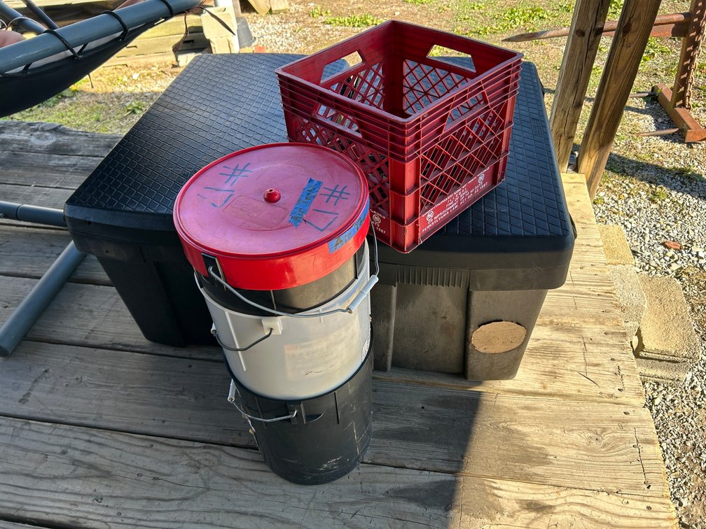 Locking Storage Tubs, Milk Crate, 5 Gallon Buckets