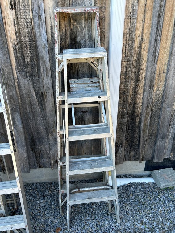 6 foot and 5 Foot Extension Ladder