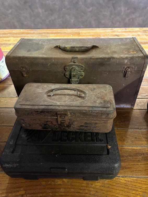 Metal tool dbox, tackle box and Black & Decker plastic tool box