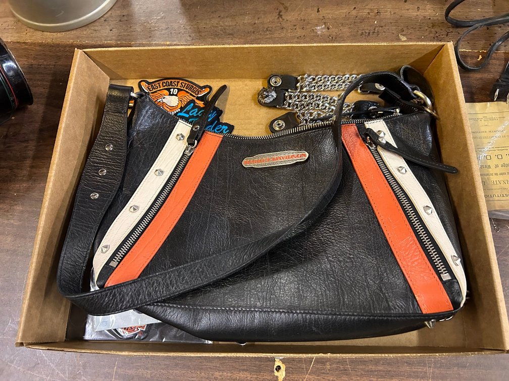 Ladies Harley Davidson handbag, Decorative Chains