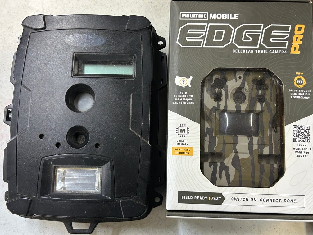 Mobile Edge cellular Trail Camera