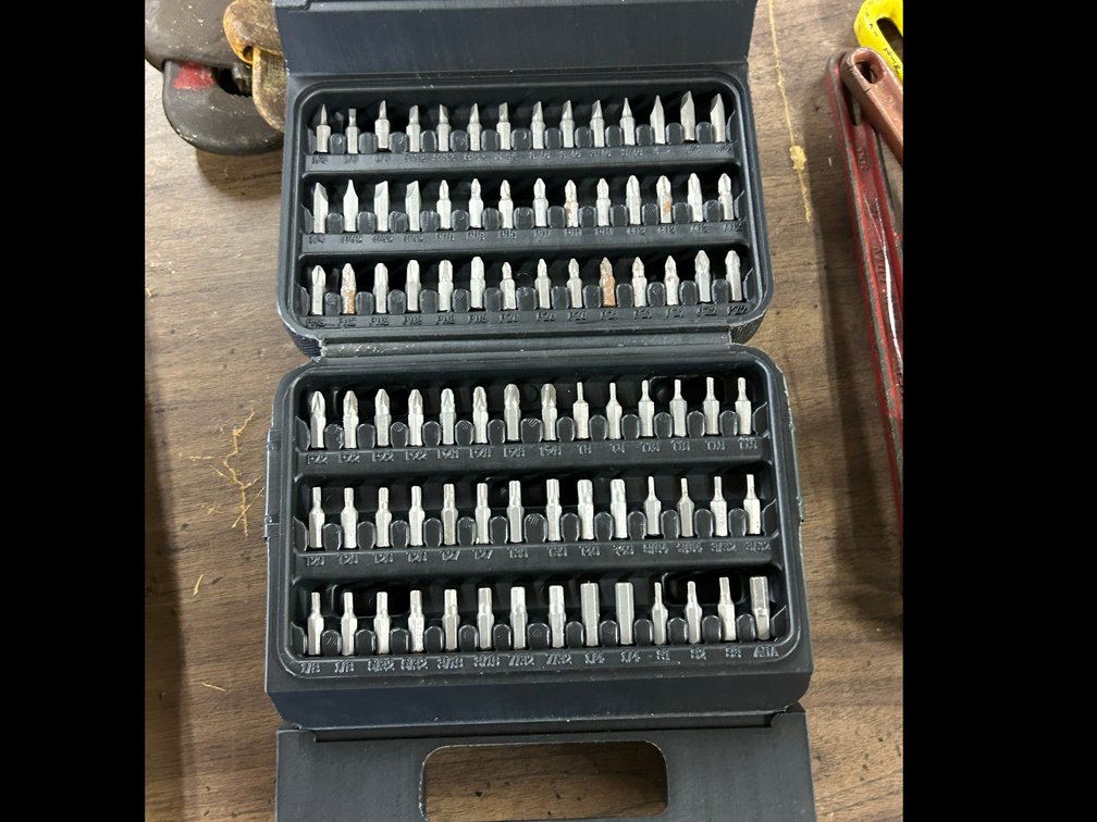 Screwdriver, Multiple Bits