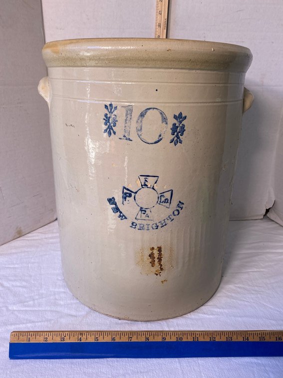 10 Gallon Crock with Lug Handles