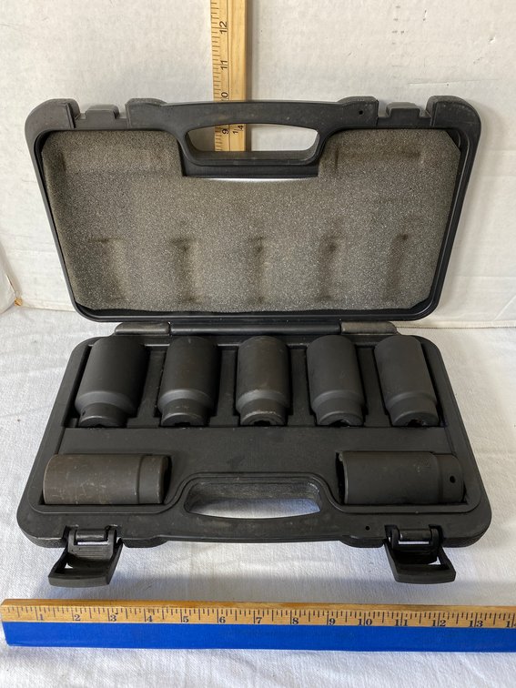 Cornwell Front Wheel Drive Axel Nut Socket Set 1/2 Inch Drive, Metric 29 MM thru 38 MM