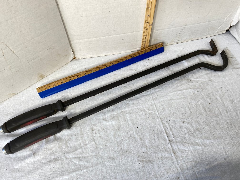 2-Dominator Pry Bars