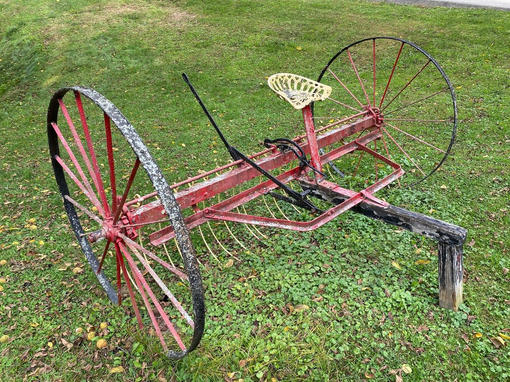 Antique Horse Drawn Dump Rake