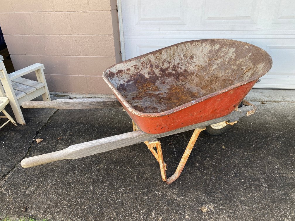 Metal Wheelbarrow with Rubber Tire