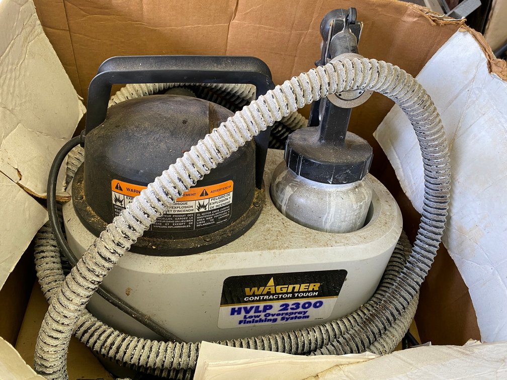 Wagner Tractor Tough Low Overspray Finishing Paint System Model HVLP2300